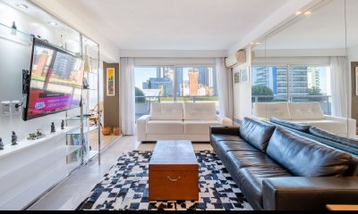 Venta apartamento  2 dormitorios y medios en Playa Brava, Punta del Este