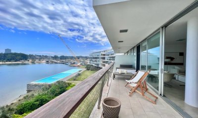 Apartamento en La Barra, 3 dormitorios + servicio