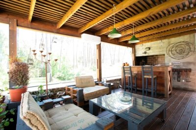 Venta casa en Montoya 4 dormitorios