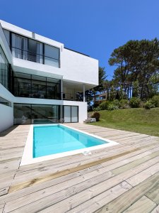 Casa moderna a estrenar en La Barra con vistas al mar 