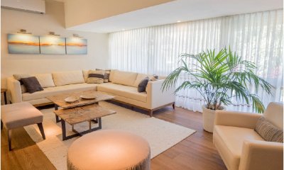 Venta casa en Playa Mansa 6 dormitorios