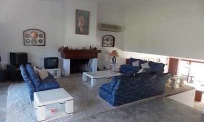 Venta y alquiler casa  4 dormitorios en Playa Mansa, Punta del Este