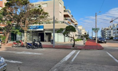 Venta Local Comercial en Peninsula