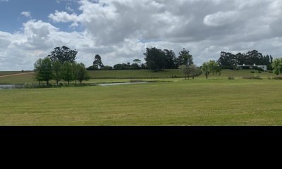 Lote con vistas a la Laguna  en Barrio privado La Barra