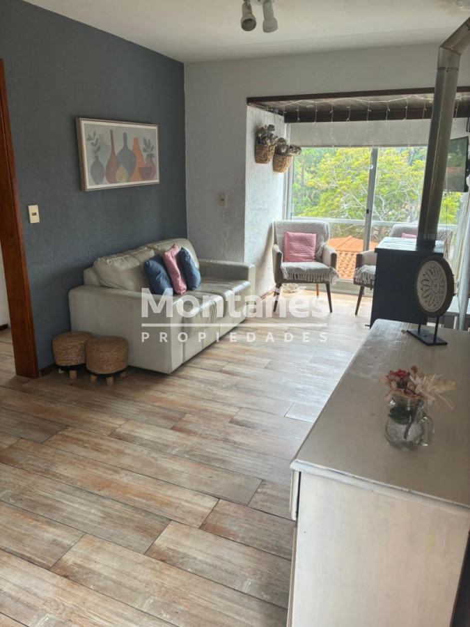 Apartamento ID.10507 - 🏢 Apartamento impecable de construcción noble en ubicación premium