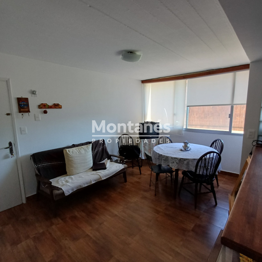 Apartamento ID.10568 - Apartamento 2 Dor. + Coch. + Bajos Gtos.