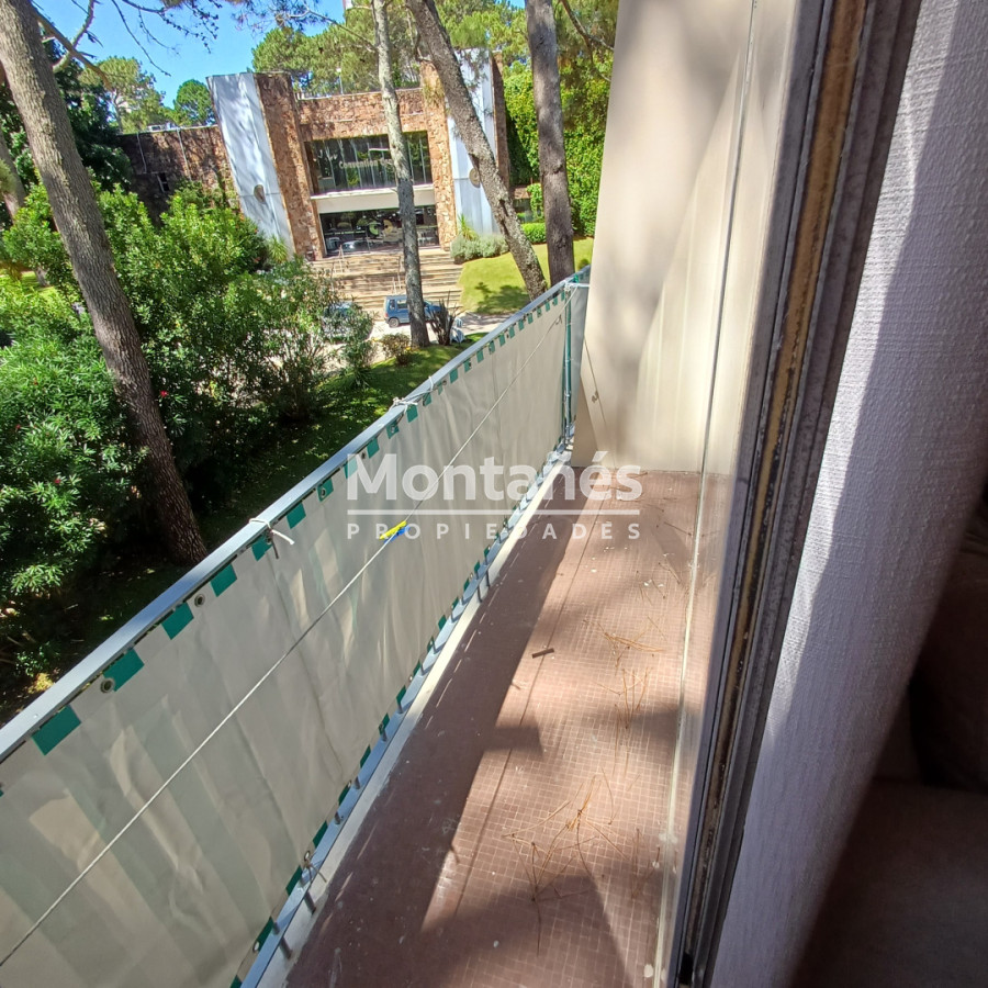 Apartamento ID.10570 - 🏡 Invertí en Verde: Dúplex en Arcobaleno con Piscina y Garage