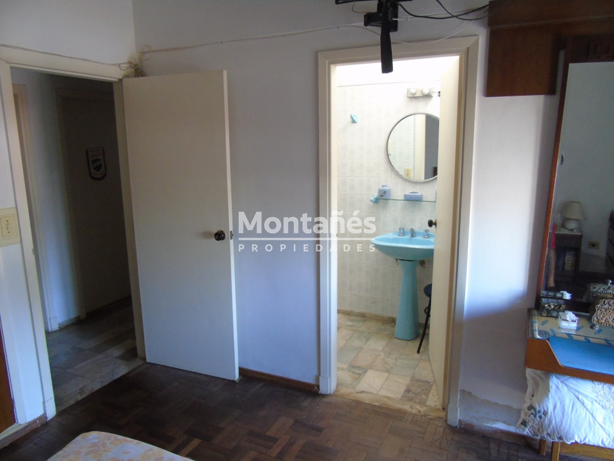 Apartamento ID.10460 - Amplio Apto. de 3 dorm. Centro de Maldonado