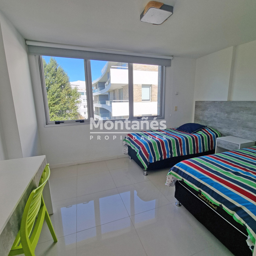Apartamento ID.10252 - Apartamento en Primera Línea Pinares