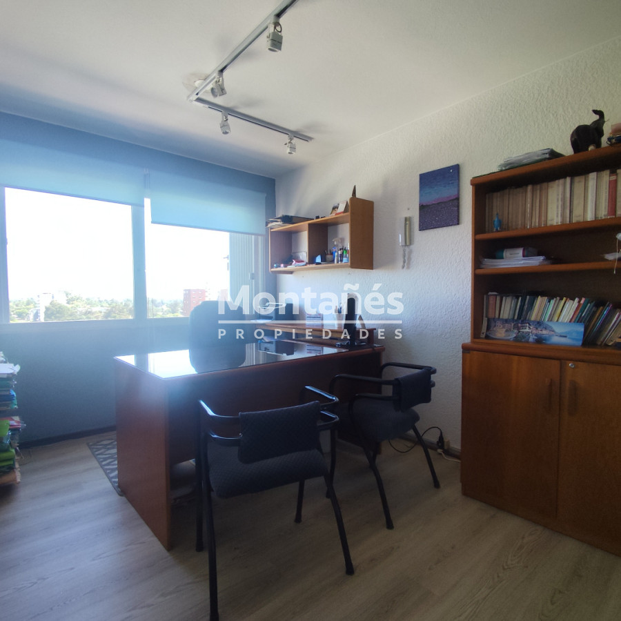 Apartamento ID.10484 - Apartamento en venta a pasos del Centro de Maldonado, apto varios destinos !!