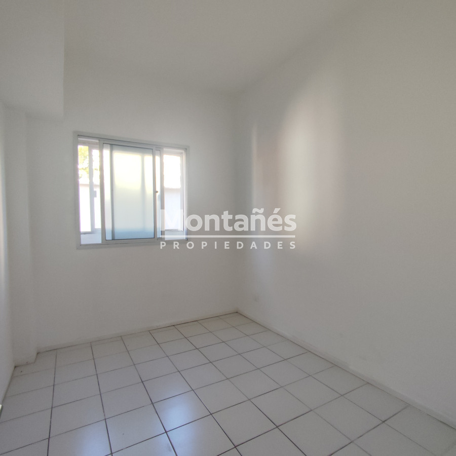Apartamento ID.10418 - Magnifico Apto. Planta Baja. Solo para Profesionales!!!!!