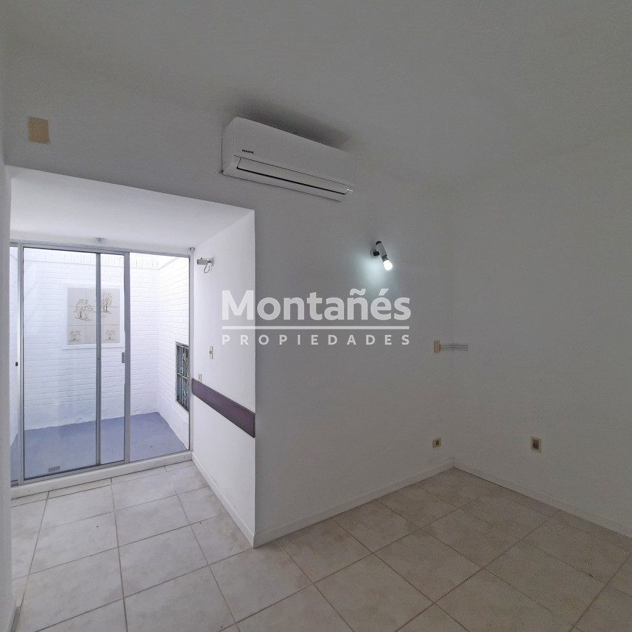 Apartamento ID.10284 - APTO. EN ALQUILER 3 DORMITORIOS - PUNTA DEL ESTE