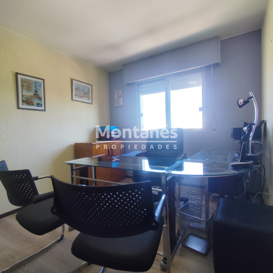 Apartamento ID.10484 - Apartamento en venta a pasos del Centro de Maldonado, apto varios destinos !!