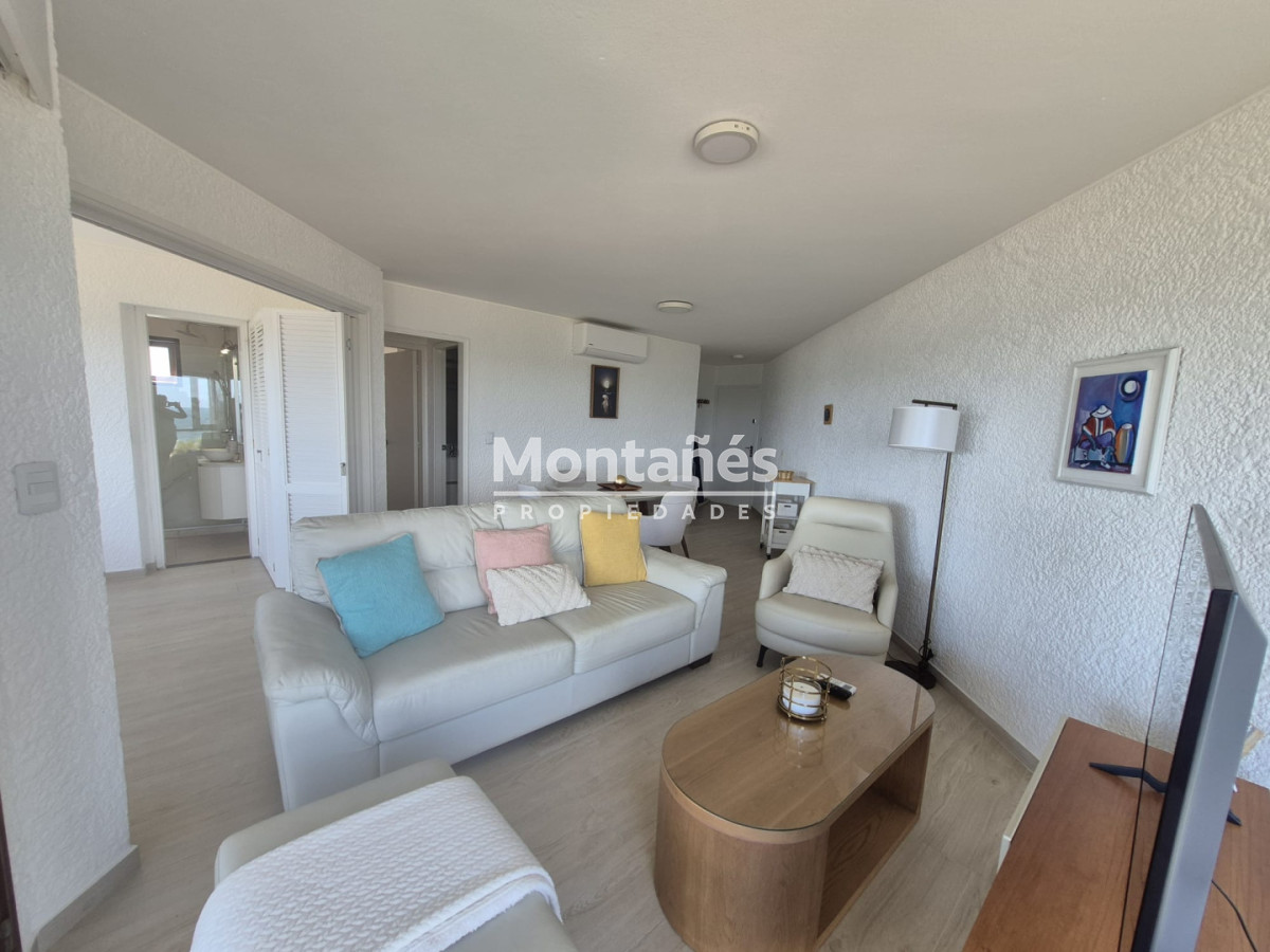 Apartamento ID.10563 - Mansa · Vista directa al mar · 2 dormitorios + cochera