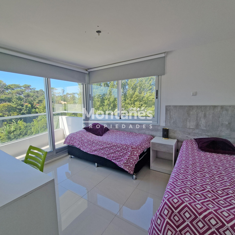 Apartamento ID.10252 - Apartamento en Primera Línea Pinares