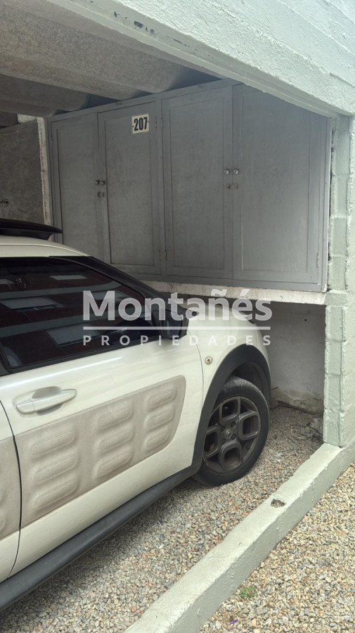 Apartamento ID.10507 - 🏢 Apartamento impecable de construcción noble en ubicación premium