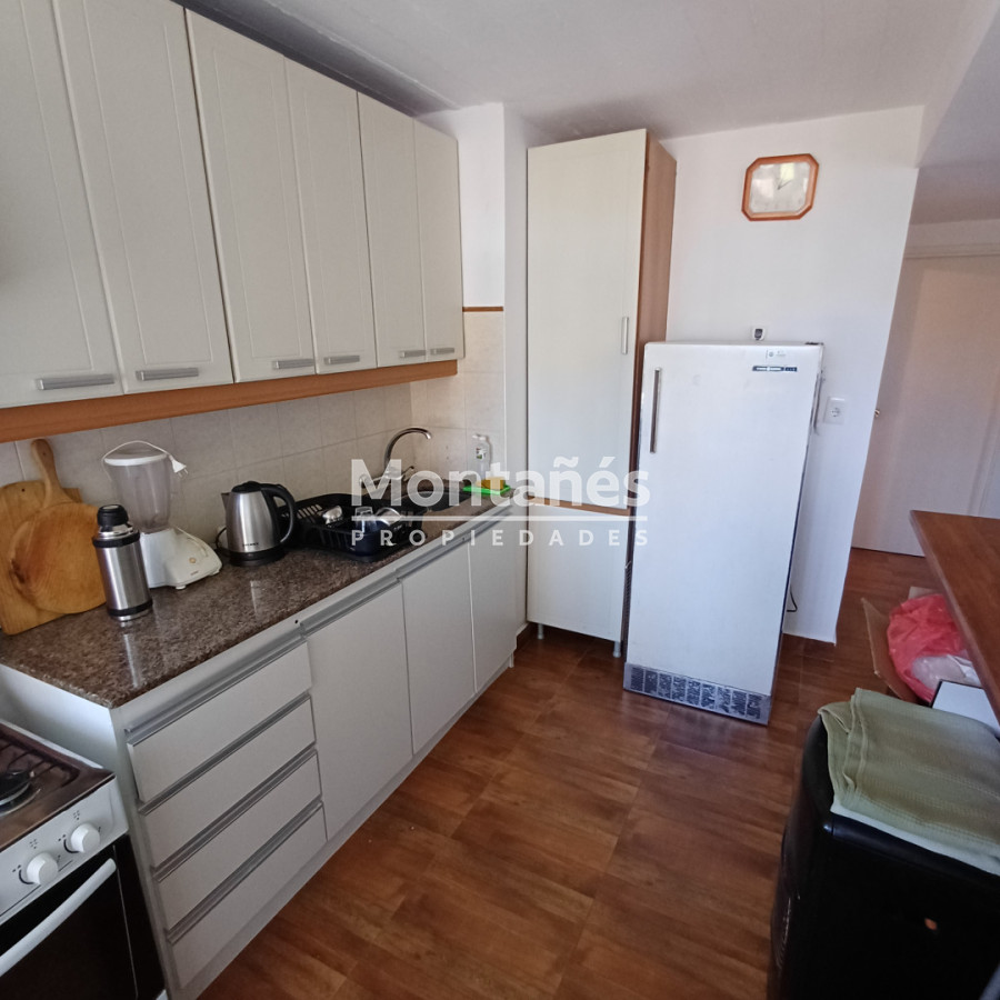 Apartamento ID.10568 - Apartamento 2 Dor. + Coch. + Bajos Gtos.