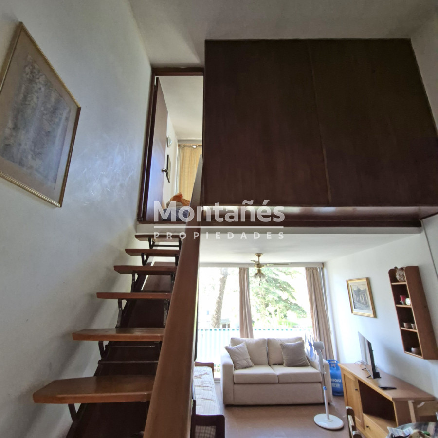 Apartamento ID.10570 - 🏡 Invertí en Verde: Dúplex en Arcobaleno con Piscina y Garage