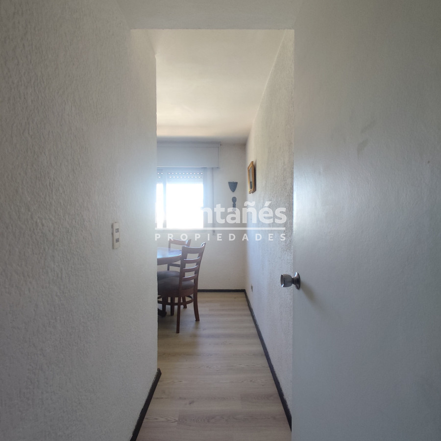 Apartamento ID.10484 - Apartamento en venta a pasos del Centro de Maldonado, apto varios destinos !!