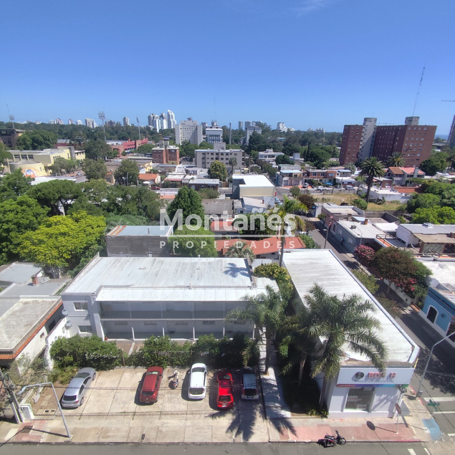 Apartamento ID.10484 - Apartamento en venta a pasos del Centro de Maldonado, apto varios destinos !!