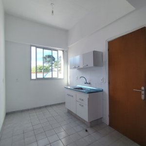 Magnifico Apto. Planta Baja. Solo para Profesionales!!!!!