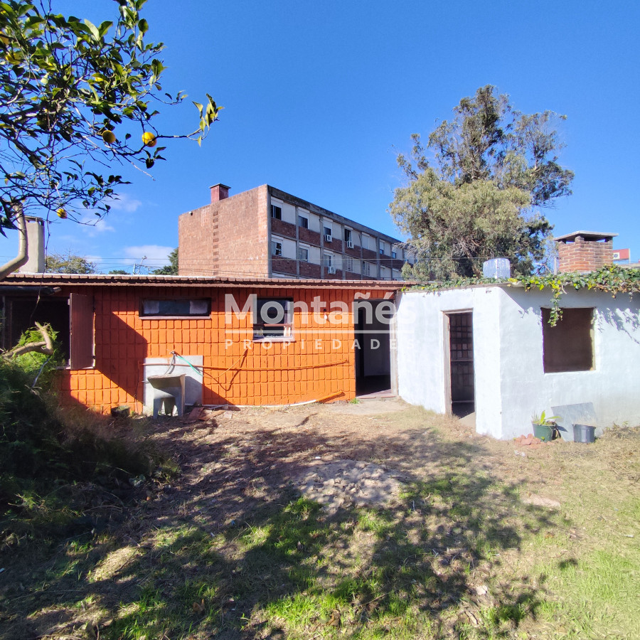 Casa ID.10427 - Casa en barrio INVE impecable estado!!!!