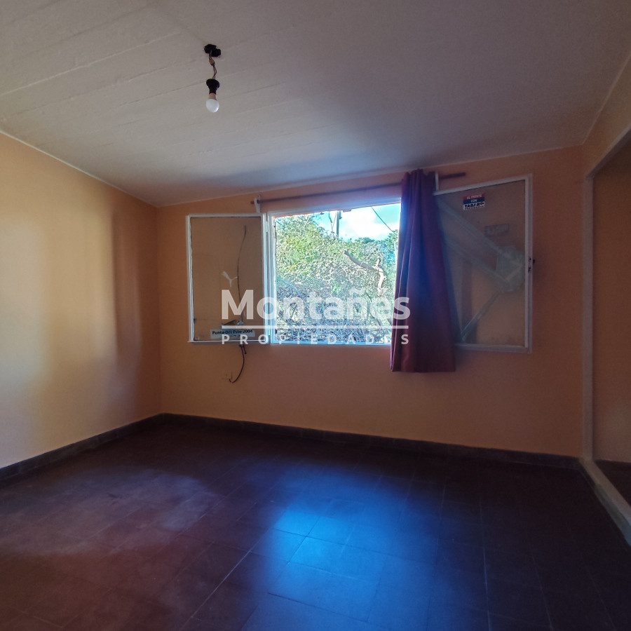 Casa ID.10427 - Casa en barrio INVE impecable estado!!!!