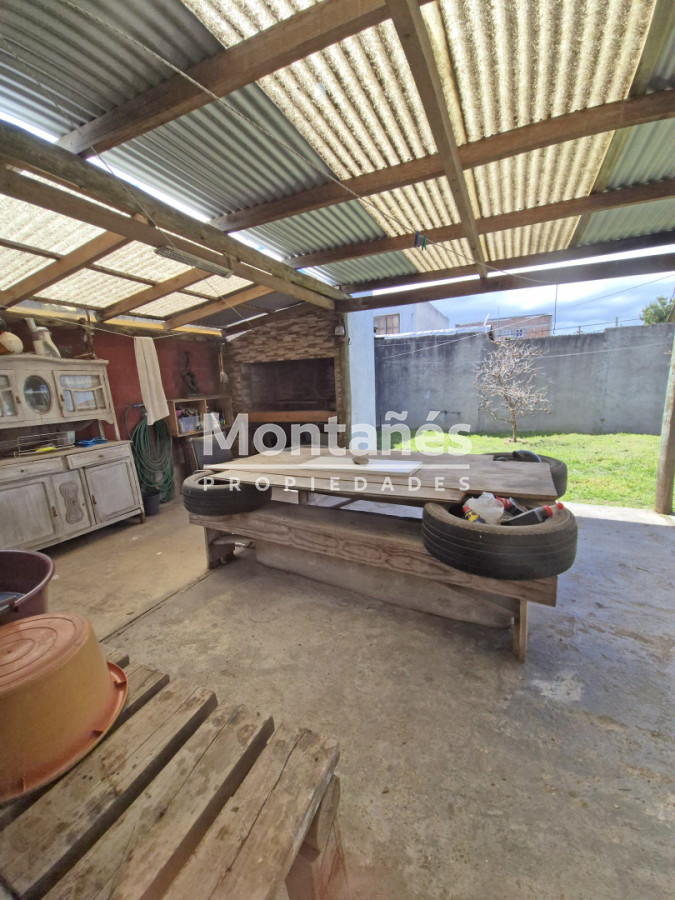 Casa ID.10650 - Casa en Venta barrio La Sonrisa 3 dorm.