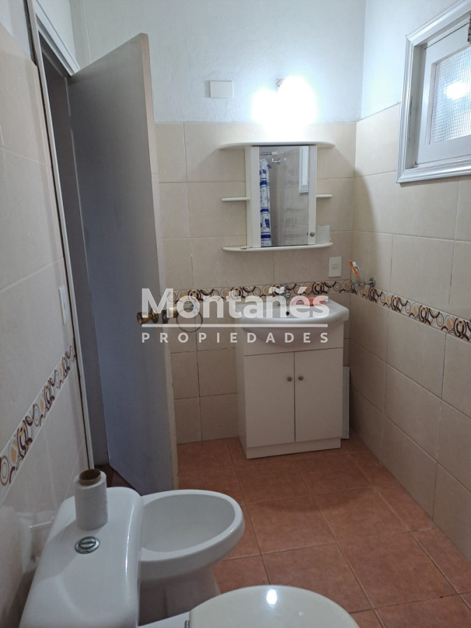 Casa ID.10646 - Venta- Casa + 2 apartamentos en pleno Centro de Maldonado