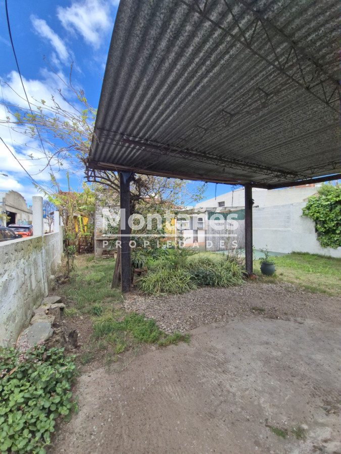 Casa ID.10646 - Venta- Casa + 2 apartamentos en pleno Centro de Maldonado