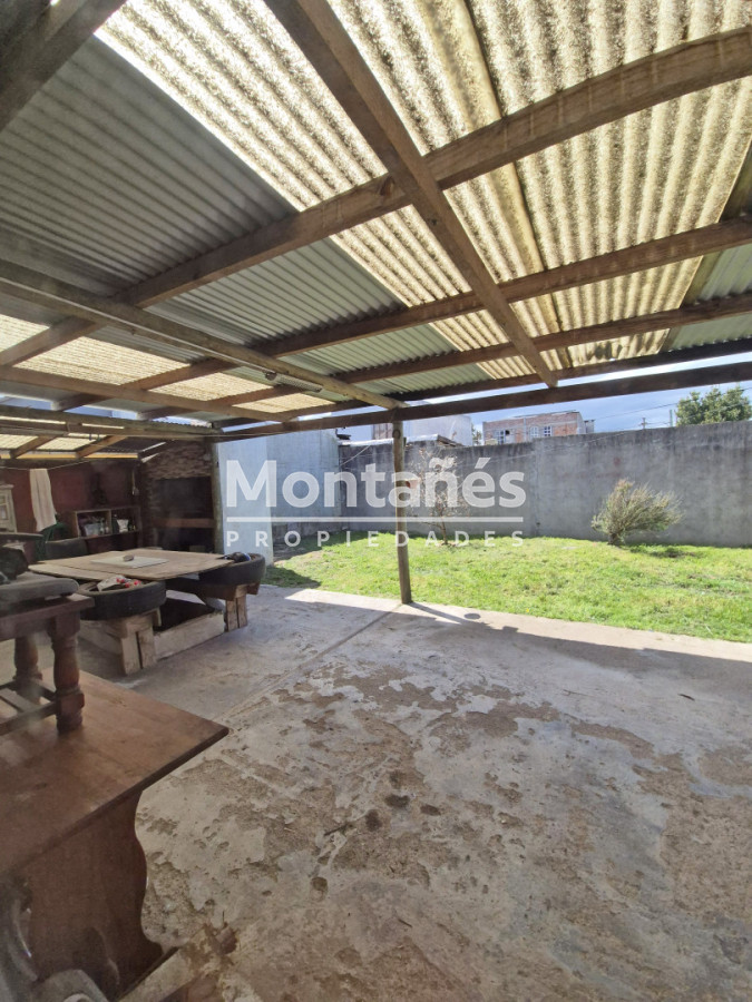Casa ID.10650 - Casa en Venta barrio La Sonrisa 3 dorm.