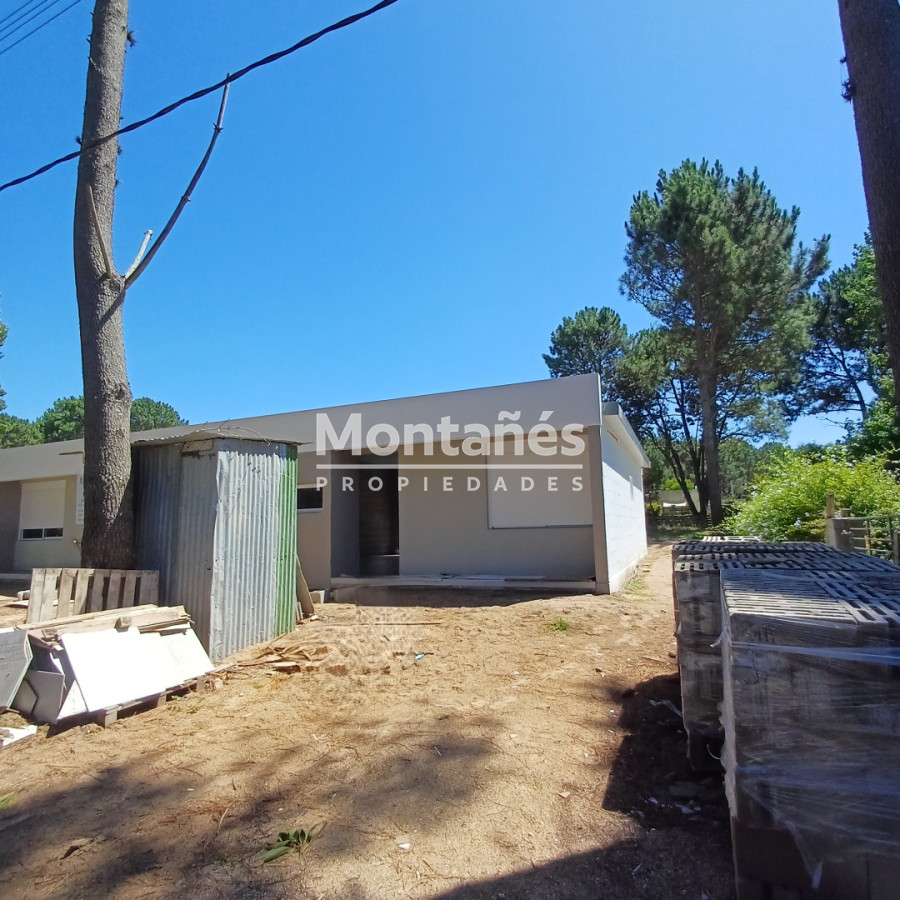 Casa ID.10540 - 🏠 Dos casas a estrenar en Parque Burnett - Mediados Abril 2026