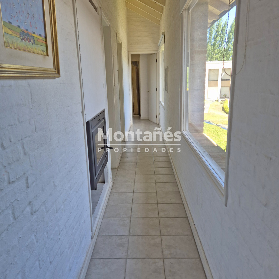 Casa ID.10278 - Espectacular casa barrio privado