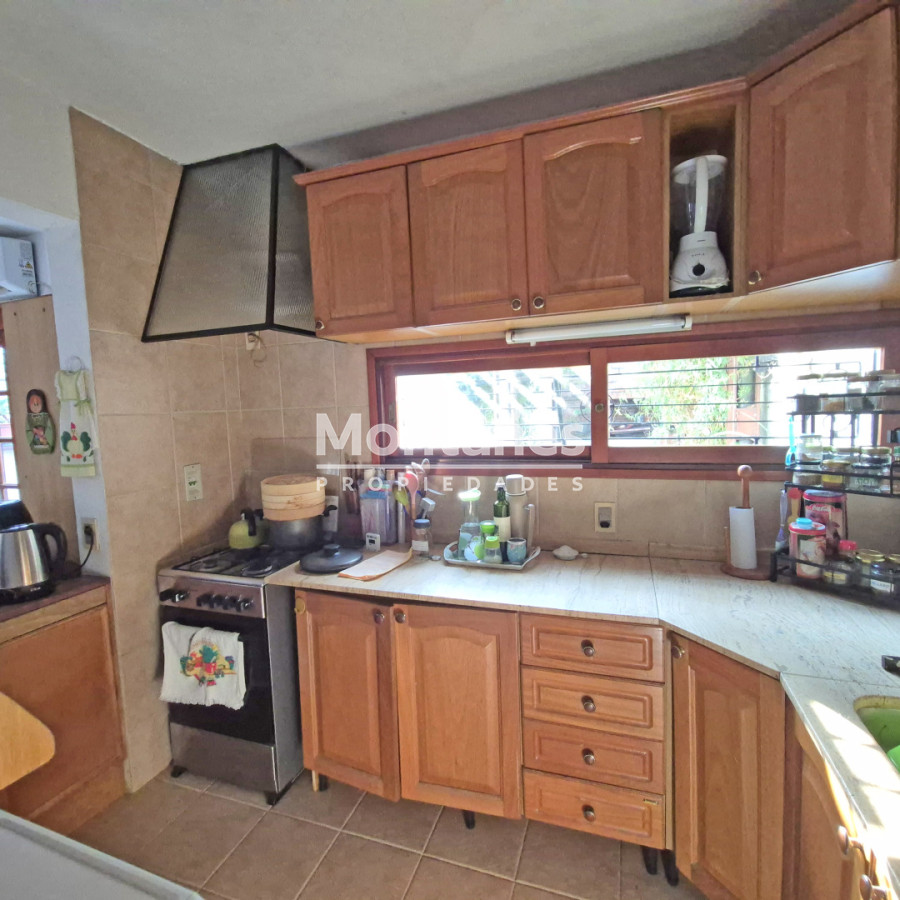 Casa ID.10623 - Ideal para Vivir e Invertir | Casa + Apartamento + Galpón