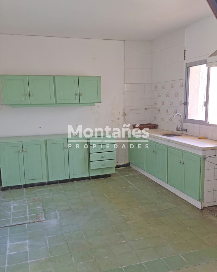 Casa ID.10637 - 934 m² en Pleno Centro de Aiguá