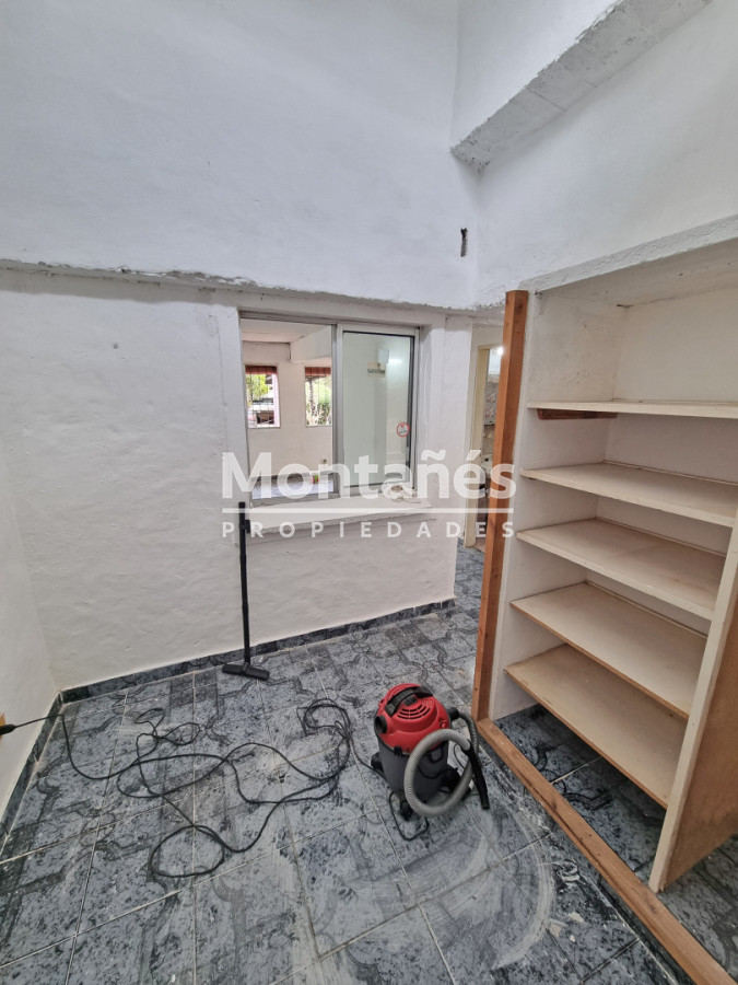 Casa ID.10651 - Alquiler anual - Casa barrio San Martín- 2 dorm.