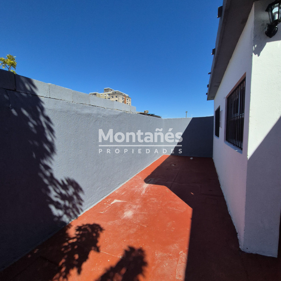 Casa ID.10459 - Casa en Alquiler en el centro de Maldonado