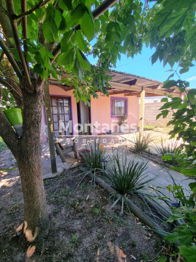 Casa ID.10476 - Cerro Pelado: ¡La Casa con el Combo Perfecto!  (Ubicación + Galpón)