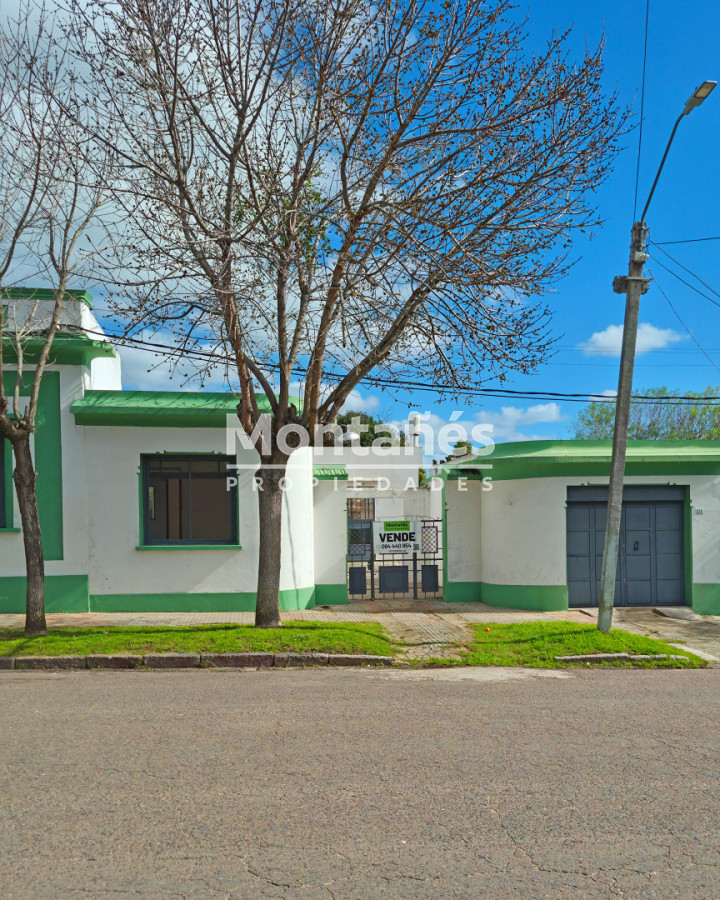 Casa ID.10637 - 934 m² en Pleno Centro de Aiguá