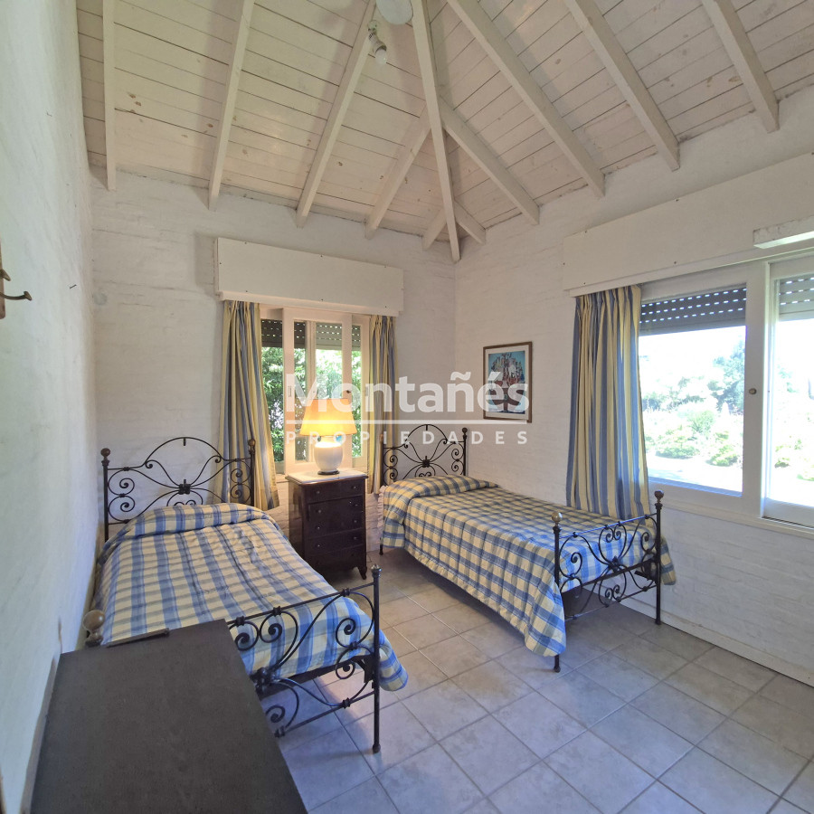 Casa ID.10278 - Espectacular casa barrio privado