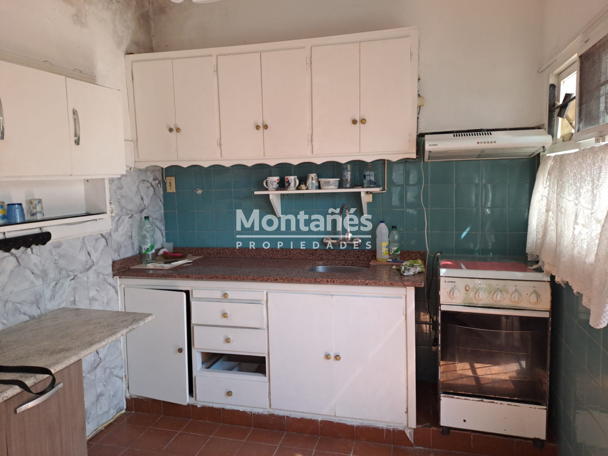Casa ID.10646 - Venta- Casa + 2 apartamentos en pleno Centro de Maldonado