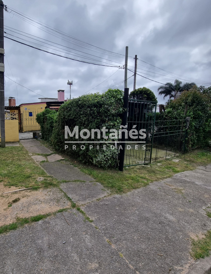 Casa ID.10651 - Alquiler anual - Casa barrio San Martín- 2 dorm.