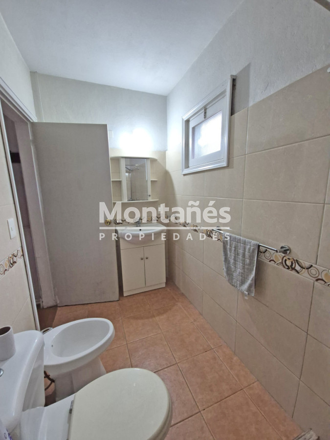 Casa ID.10646 - Venta- Casa + 2 apartamentos en pleno Centro de Maldonado