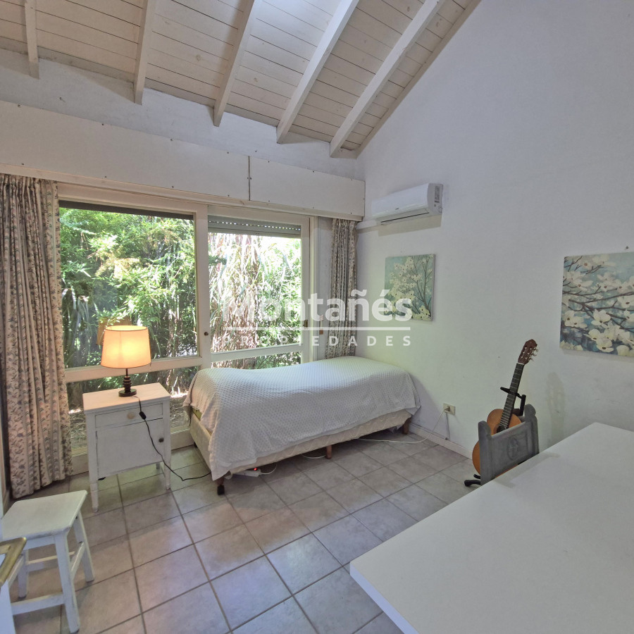 Casa ID.10278 - Espectacular casa barrio privado