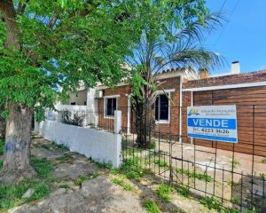 CASA BARRIO SARUBI