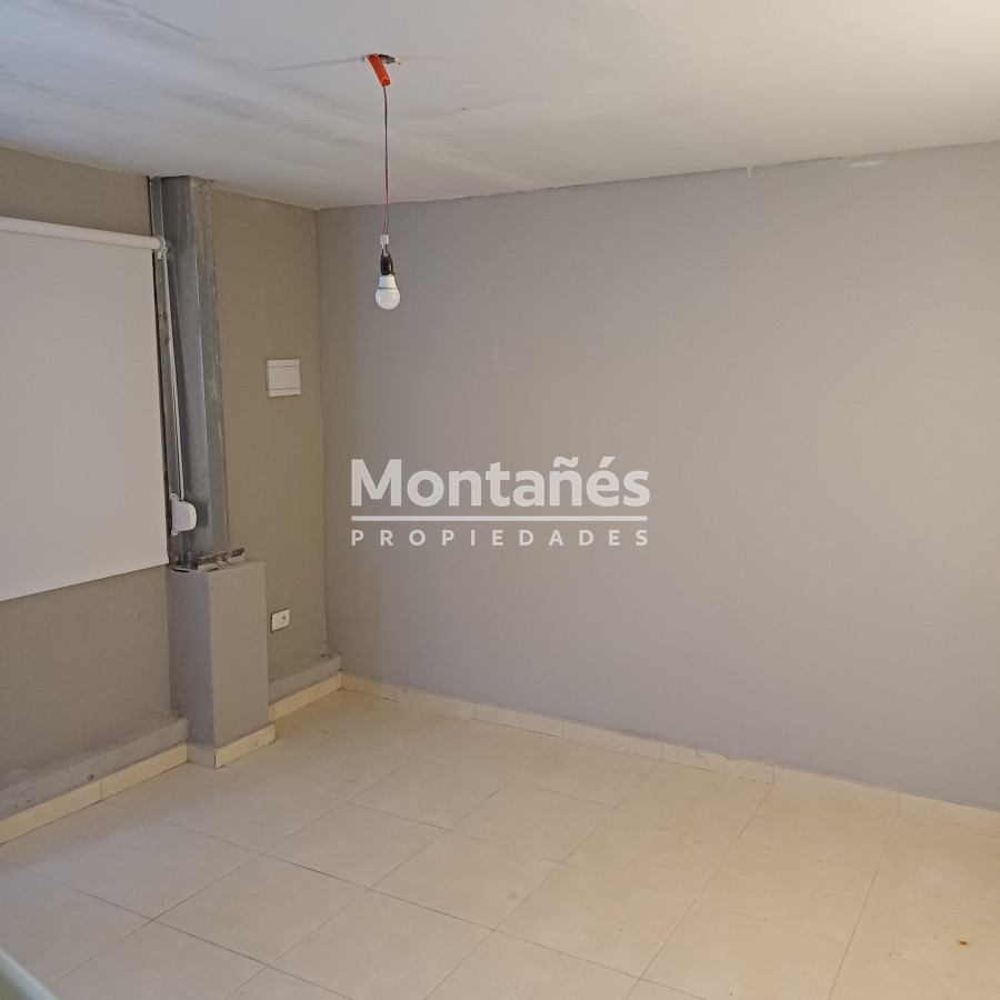 Galpón ID.10415 - Espectacular Galpón en Alquiler !!!!!