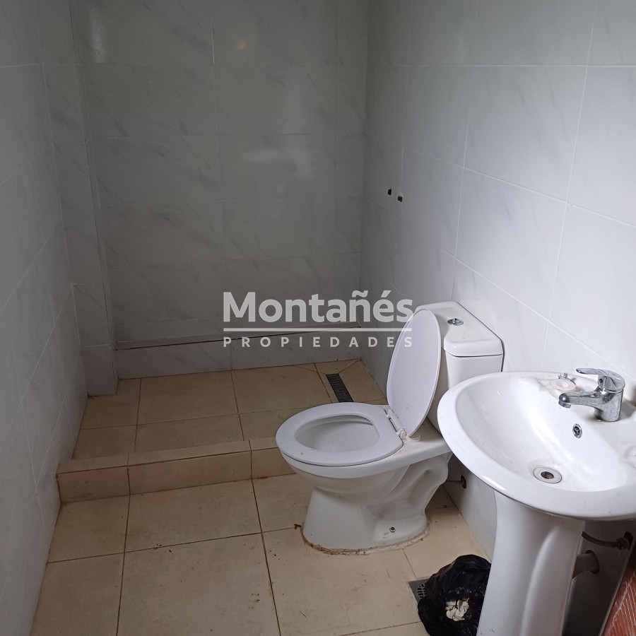 Galpón ID.10415 - Espectacular Galpón en Alquiler !!!!!