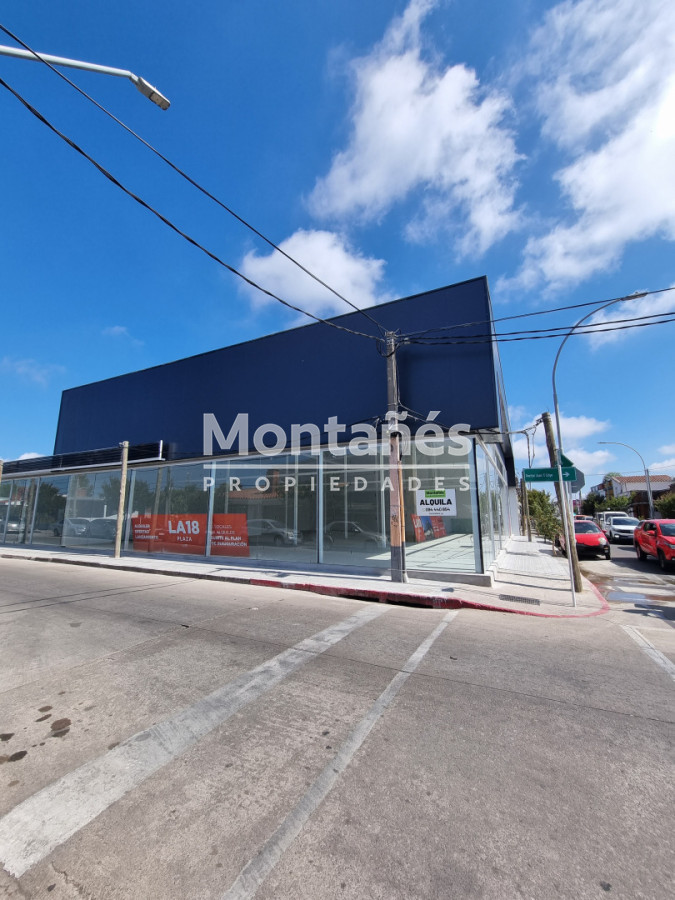 Local Comercial ID.10448 - Espectacular oferta Lanzamiento!!! Locales Comerciales Centro de Maldonado