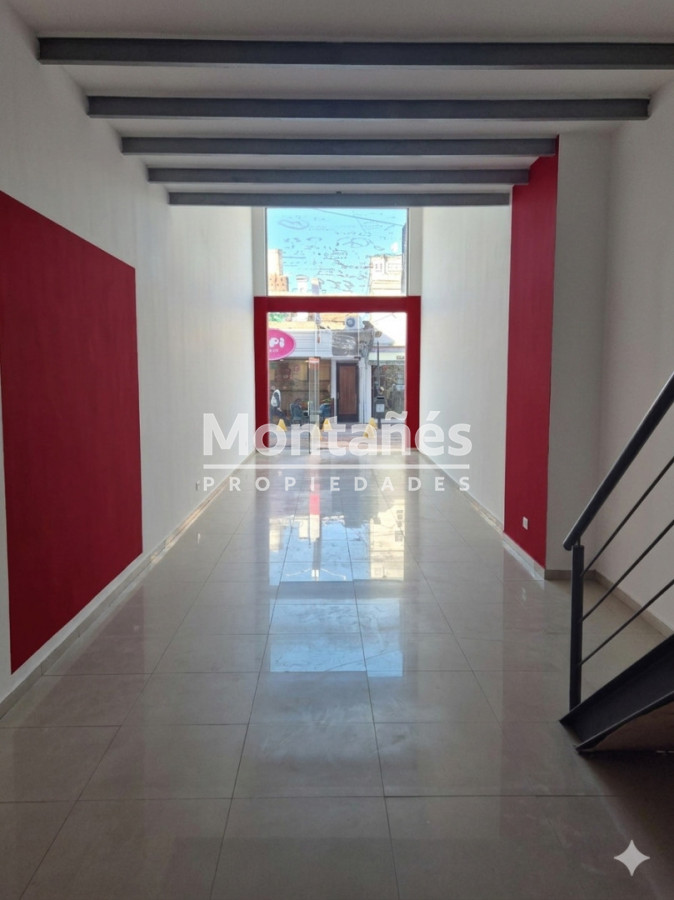 Local Comercial ID.10612 - 🔥 El Mejor Punto Comercial de Maldonado Está Disponible!!!