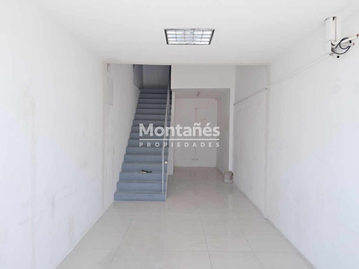 Local Comercial ID.10645 - Alquiler local comercial 18 de Julio